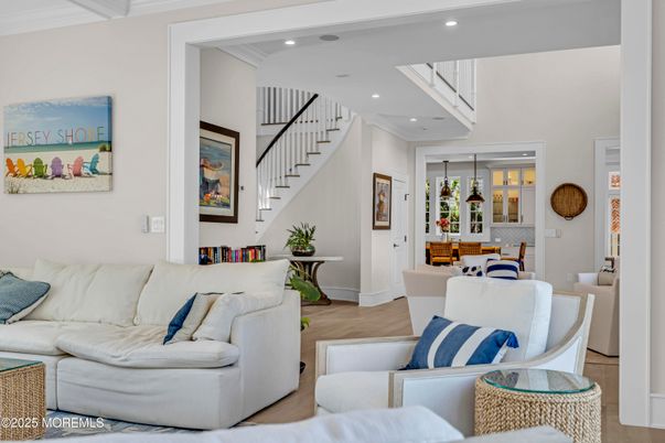 Dining room, Interior, Living room, Recessed Lighting, Wood Texture Flooring