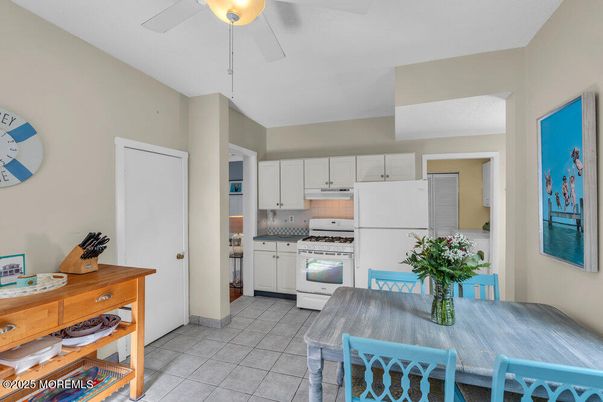 Dining room, Interior, Kitchen