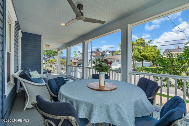 Dining room, Interior, Sun Room, Wood Texture Flooring