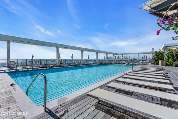 Exterior, Pool, Water