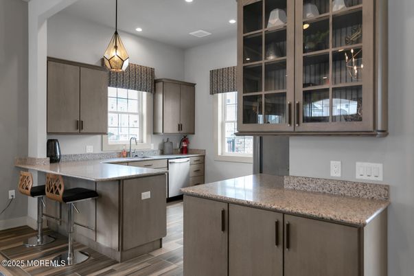Interior, Kitchen, Pendant Lights, Recessed Lighting, Wood Texture Flooring