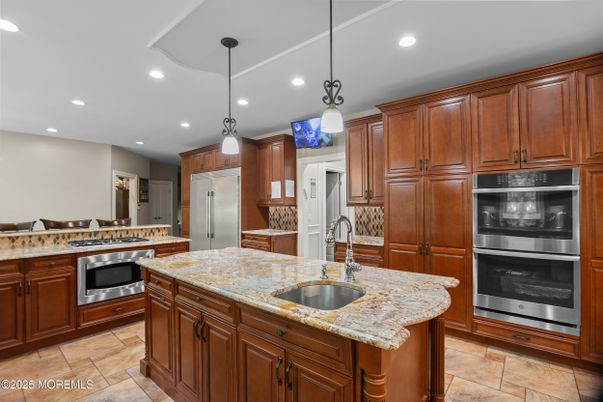 Interior, Kitchen, Pendant Lights, Recessed Lighting, Stainless Steel Appliances