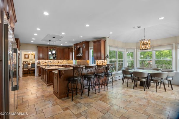 Chandelier, Dining room, Interior, Kitchen, Pendant Lights, Recessed Lighting