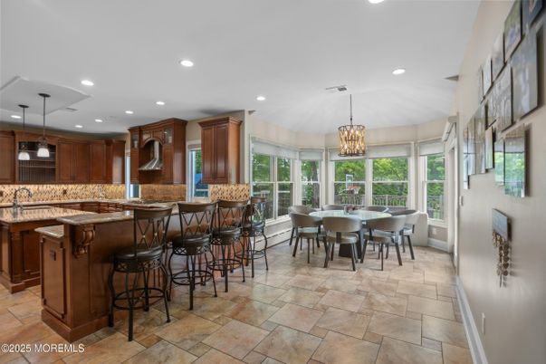 Chandelier, Dining room, Interior, Kitchen, Pendant Lights, Recessed Lighting