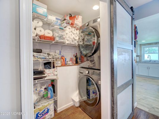 Interior, Recessed Lighting, Utility Closets, Washer, Wood Texture Flooring