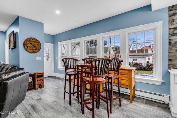 Dining room, Interior, Recessed Lighting, Wood Texture Flooring