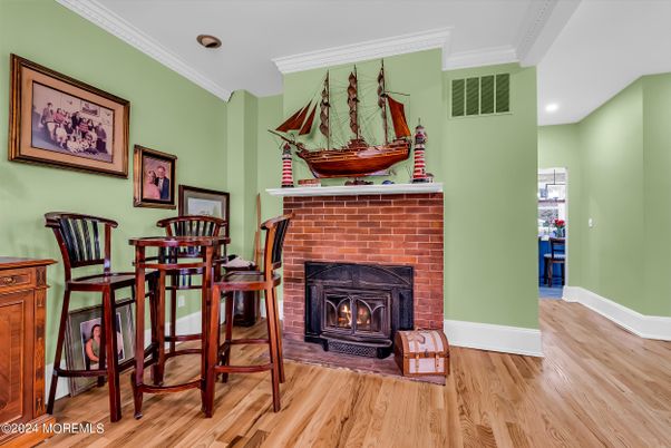 Dining room, Fireplace, Interior, Recessed Lighting, Wood Texture Flooring