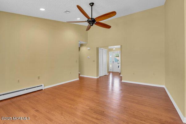 Empty room, Interior, Recessed Lighting, Wood Texture Flooring