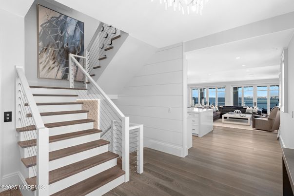 Interior, Recessed Lighting, Water, Wood Texture Flooring