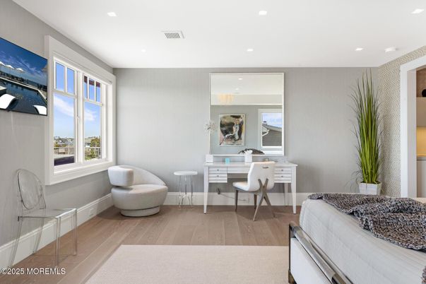 Home Office, Interior, Recessed Lighting, Wood Texture Flooring