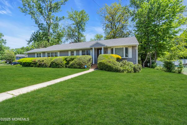 Backyard, Exterior, Facade, Ranch
