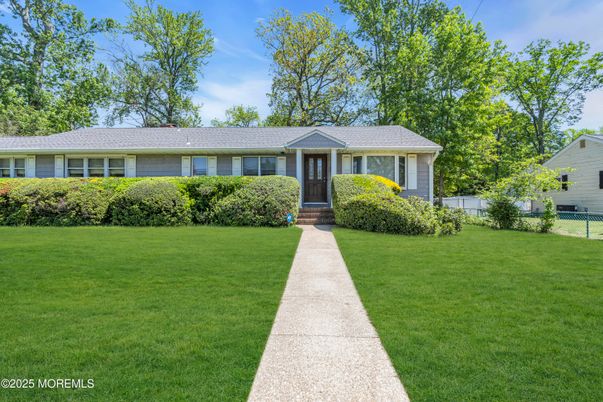 Backyard, Exterior, Facade, Ranch