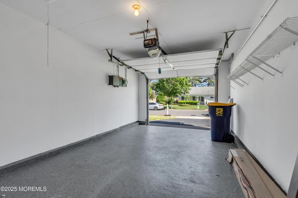 Garage, Interior