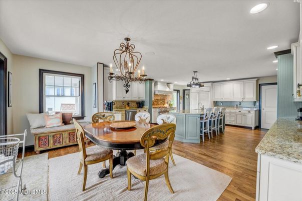 Chandelier, Dining room, Interior, Kitchen, Recessed Lighting, Wood Texture Flooring