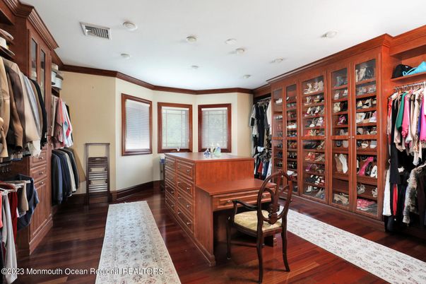 Interior, Recessed Lighting, Walk-in Closets, Wood Texture Flooring