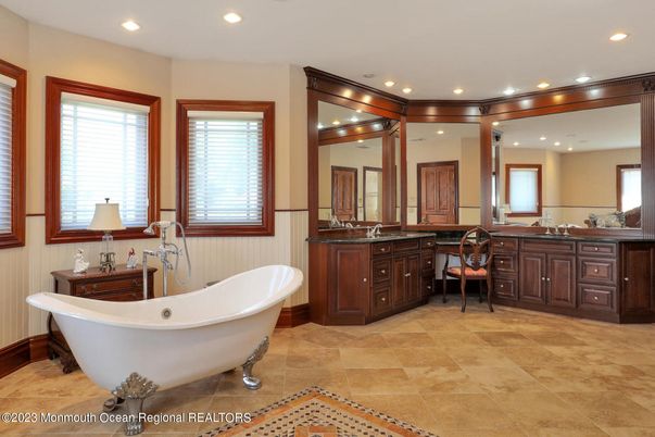Bathroom, Dual Sink Vanities, Free Standing Baths, Interior, Recessed Lighting