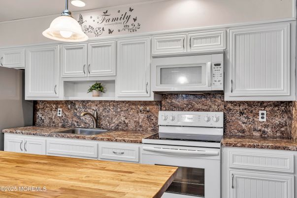 Interior, Kitchen, Pendant Lights, Recessed Lighting