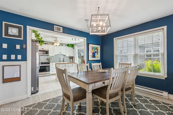 Dining room, Interior, Kitchen, Pendant Lights, Stainless Steel Appliances