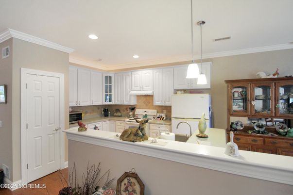 Interior, Kitchen, Pendant Lights, Recessed Lighting
