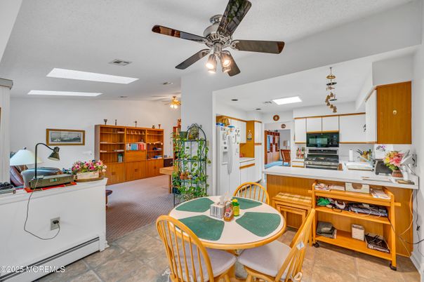 Dining room, Interior, Kitchen