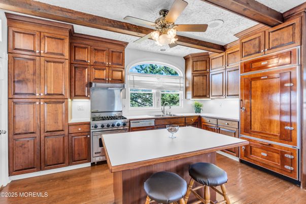 Interior, Kitchen, Wooden Beams, Wood Texture Flooring