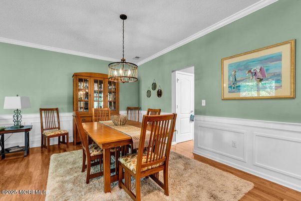 Chandelier, Dining room, Interior, Pendant Lights, Wood Texture Flooring