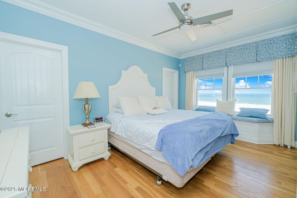 Bedroom, Interior, Water, Wood Texture Flooring