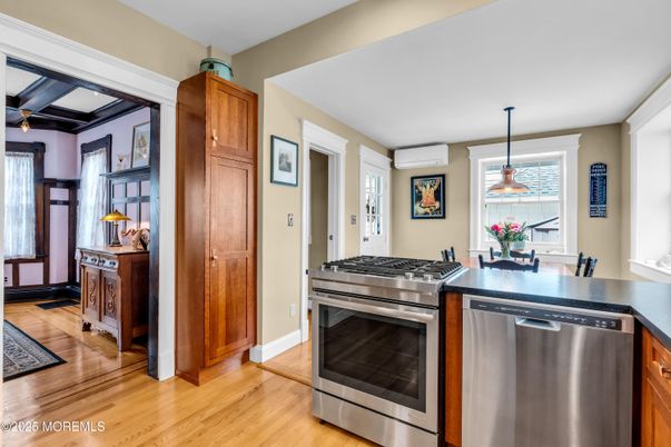 Dining room, Interior, Kitchen, Pendant Lights, Stainless Steel Appliances, Wood Texture Flooring