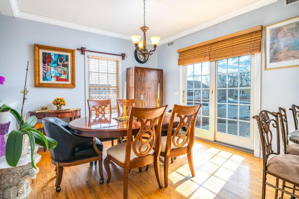 Chandelier, Dining room, Interior, Pendant Lights, Wood Texture Flooring
