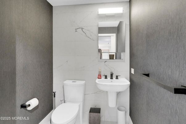 Bathroom, Interior, Marble Walls