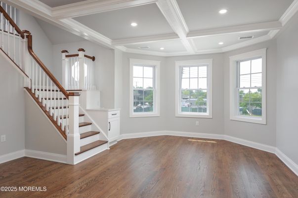 Empty room, Interior, Recessed Lighting, Wood Texture Flooring