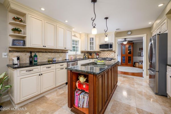 Interior, Kitchen, Pendant Lights, Recessed Lighting