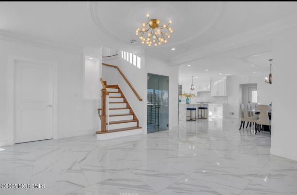 Chandelier, Dining room, Interior, Kitchen, Marble, Pendant Lights, Recessed Lighting