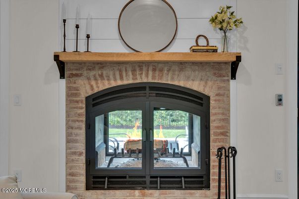 Fireplace, Interior