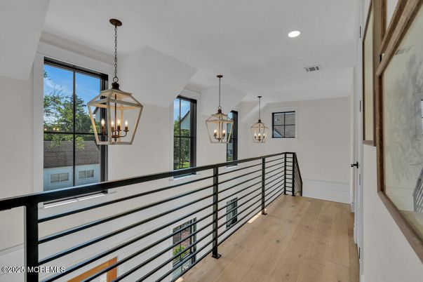 Interior, Pendant Lights, Recessed Lighting, Wood Texture Flooring