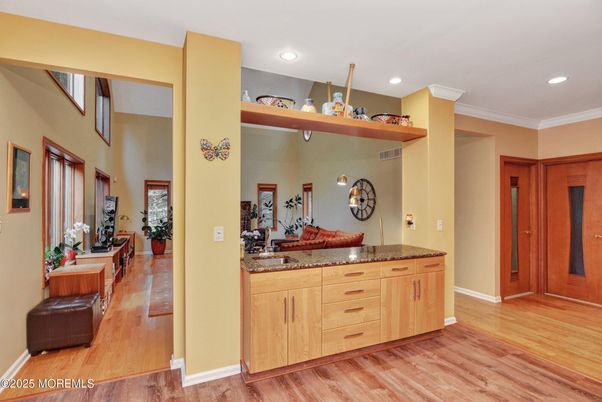 Interior, Recessed Lighting, Wood Texture Flooring