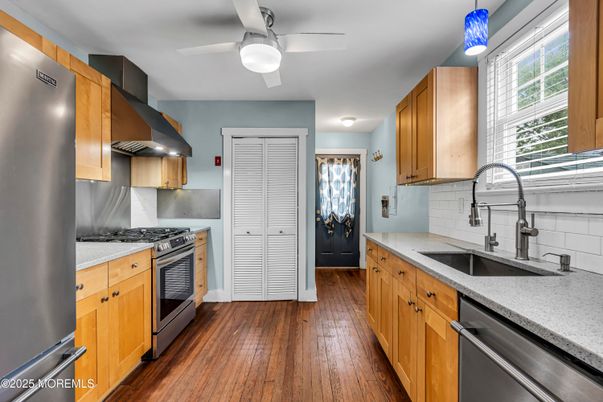 Interior, Kitchen, Stainless Steel Appliances, Wood Texture Flooring
