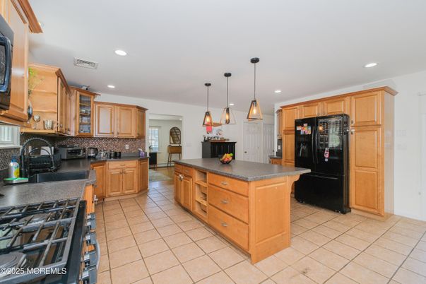 Interior, Kitchen, Pendant Lights, Recessed Lighting