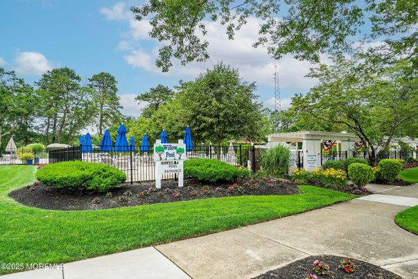 Exterior, Playground