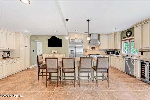 Interior, Kitchen, Pendant Lights, Recessed Lighting, Stainless Steel Appliances
