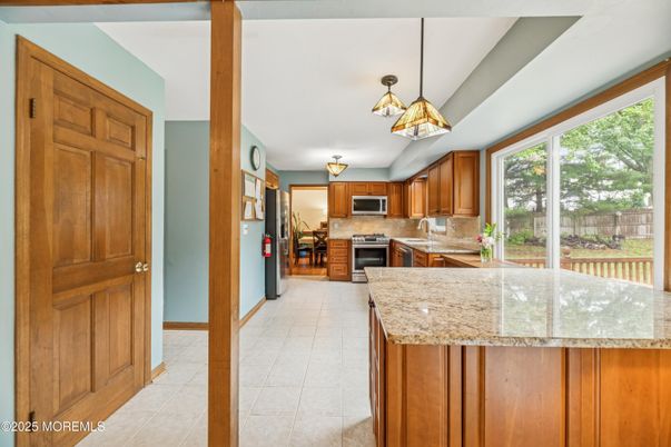 Interior, Kitchen, Pendant Lights, Stainless Steel Appliances