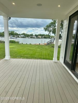 Backyard, Exterior, Water