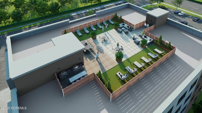 Exterior, Drone