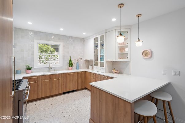 Interior, Kitchen, Pendant Lights, Recessed Lighting