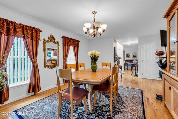 Chandelier, Dining room, Interior, Wood Texture Flooring