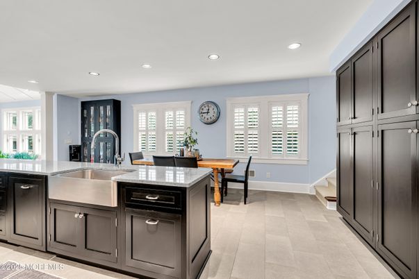 Dining room, Interior, Kitchen, Recessed Lighting
