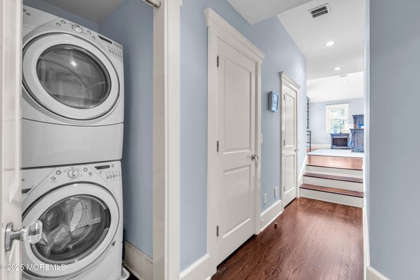 Interior, Recessed Lighting, Utility Closets, Washer, Wood Texture Flooring