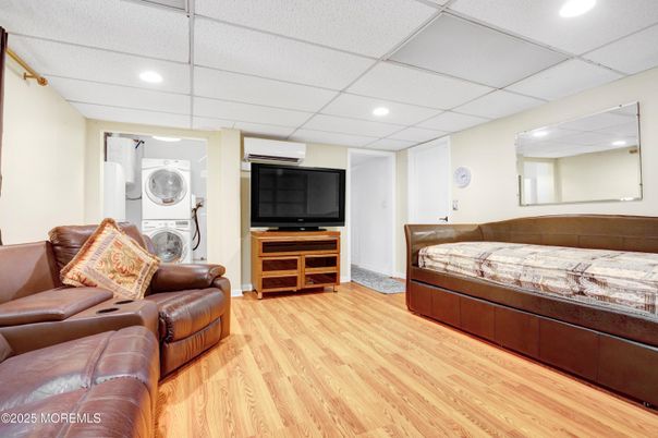 Interior, Recessed Lighting, Utility Closets, Washer, Wood Texture Flooring