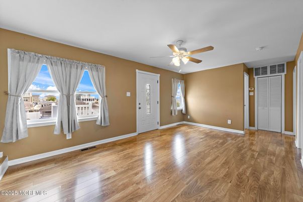 Empty room, Interior, Wood Texture Flooring