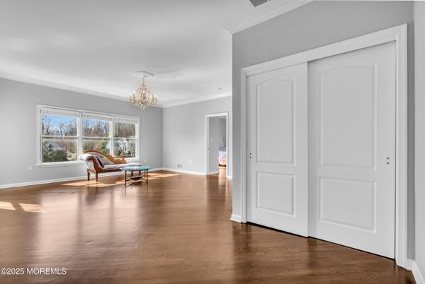 Chandelier, Interior, Wood Texture Flooring
